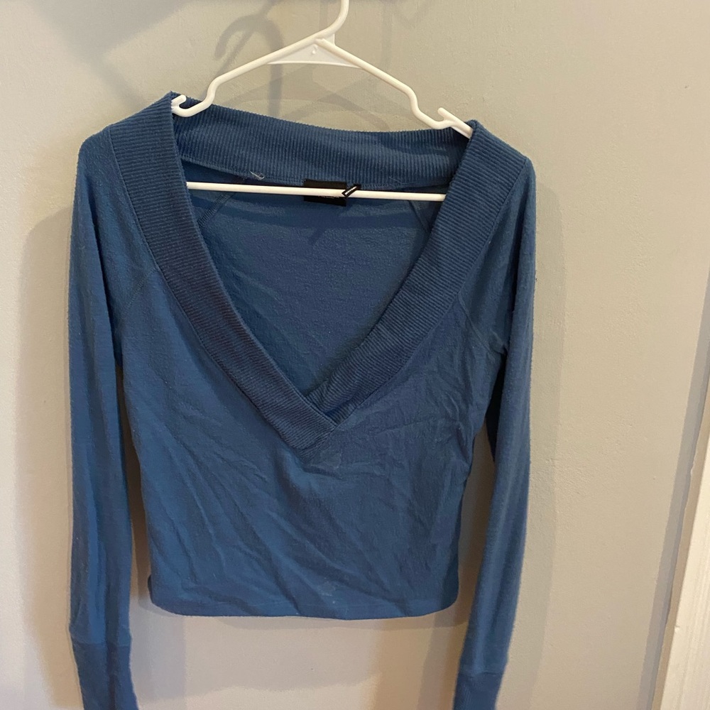 Urban V neck blouse/sweater